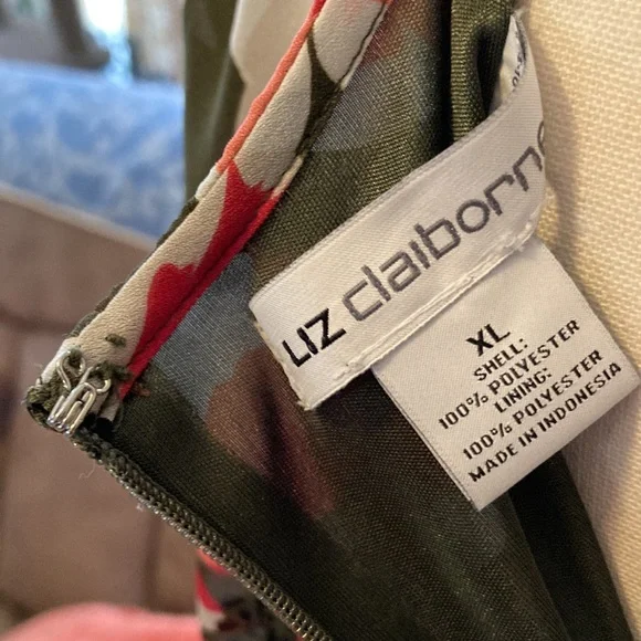 Women’s Liz Claiborne Collection Sleeveless Blouse XL NWT Tuscan Olive M #50 - Picture 7 of 17